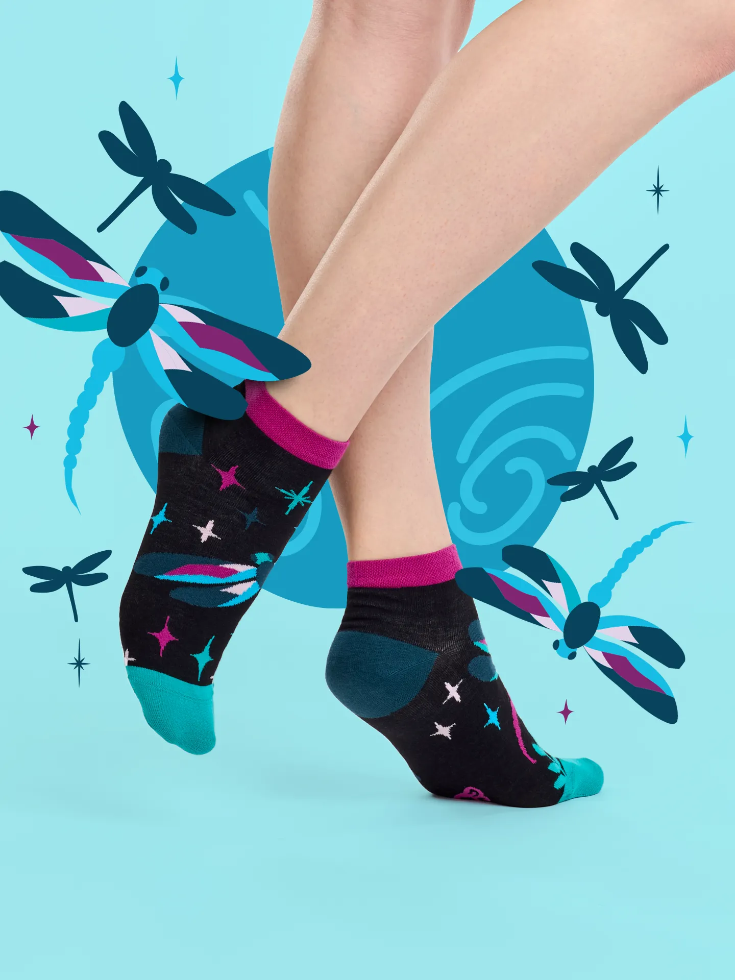 Lustige Knöchelsocken Libellen in der Nacht - Image 4