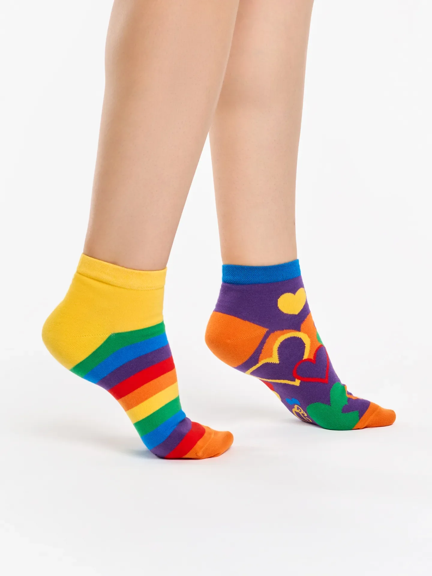 Lustige Knöchelsocken Bunte Liebe - Image 3