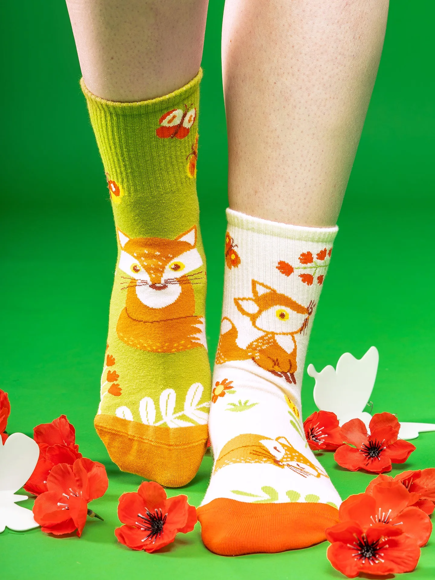 Lustige Crewsocken Fuchs und Schmetterlinge - Image 2