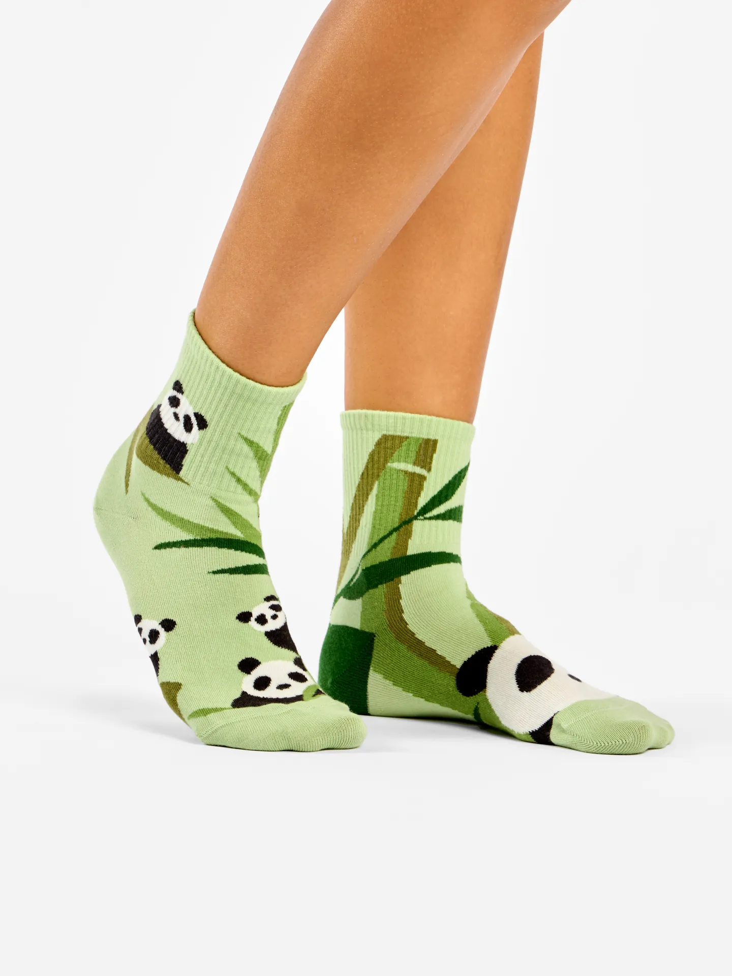 Lustige Crewsocken Pandas und Bambus - Image 3