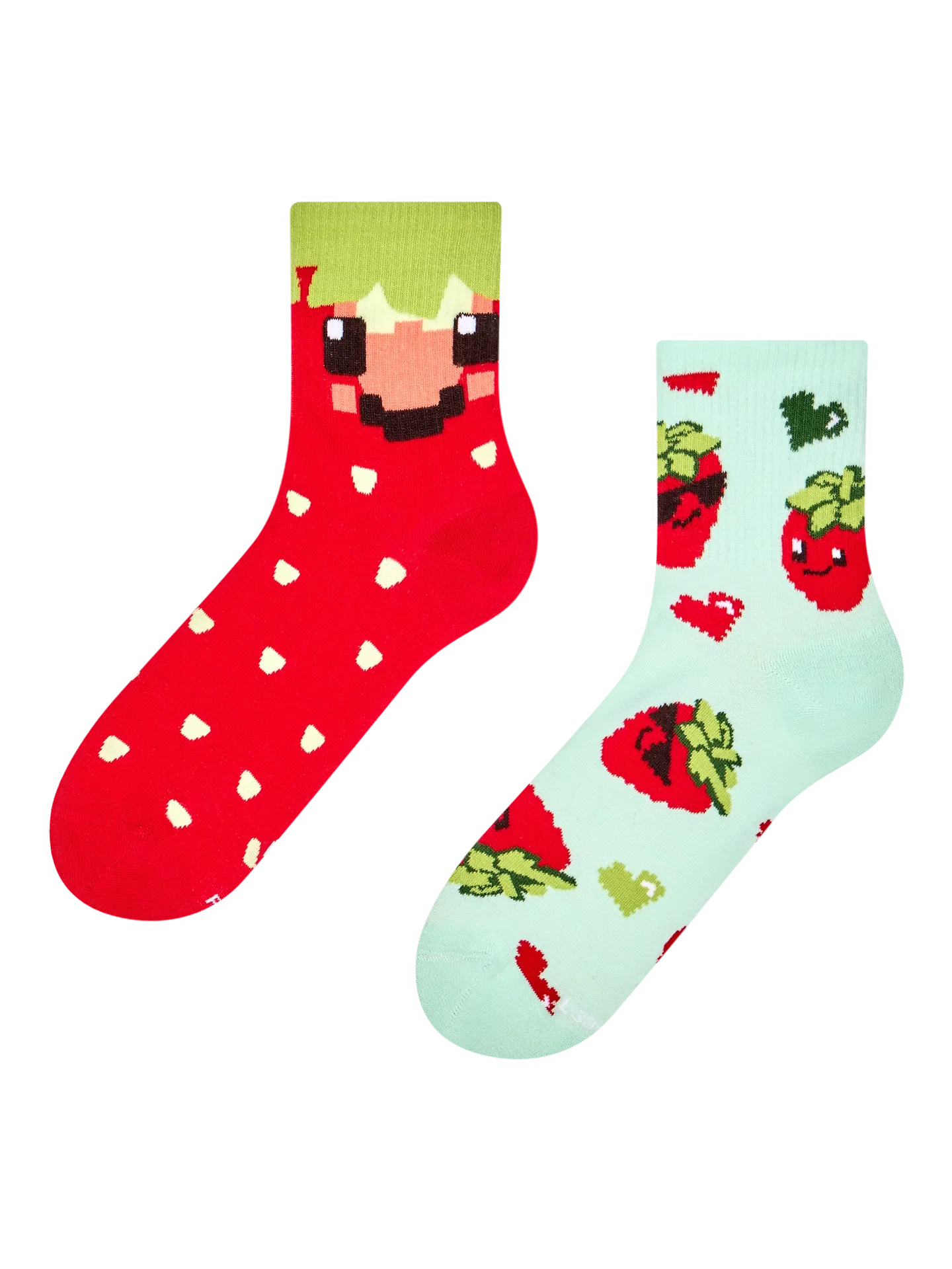 Lustige Crewsocken Pixel-Erdbeeren