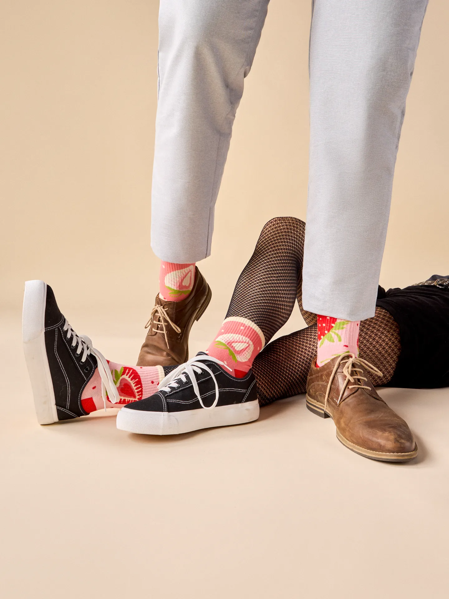 Lustige Crewsocken Süße Erdbeeren - Image 3