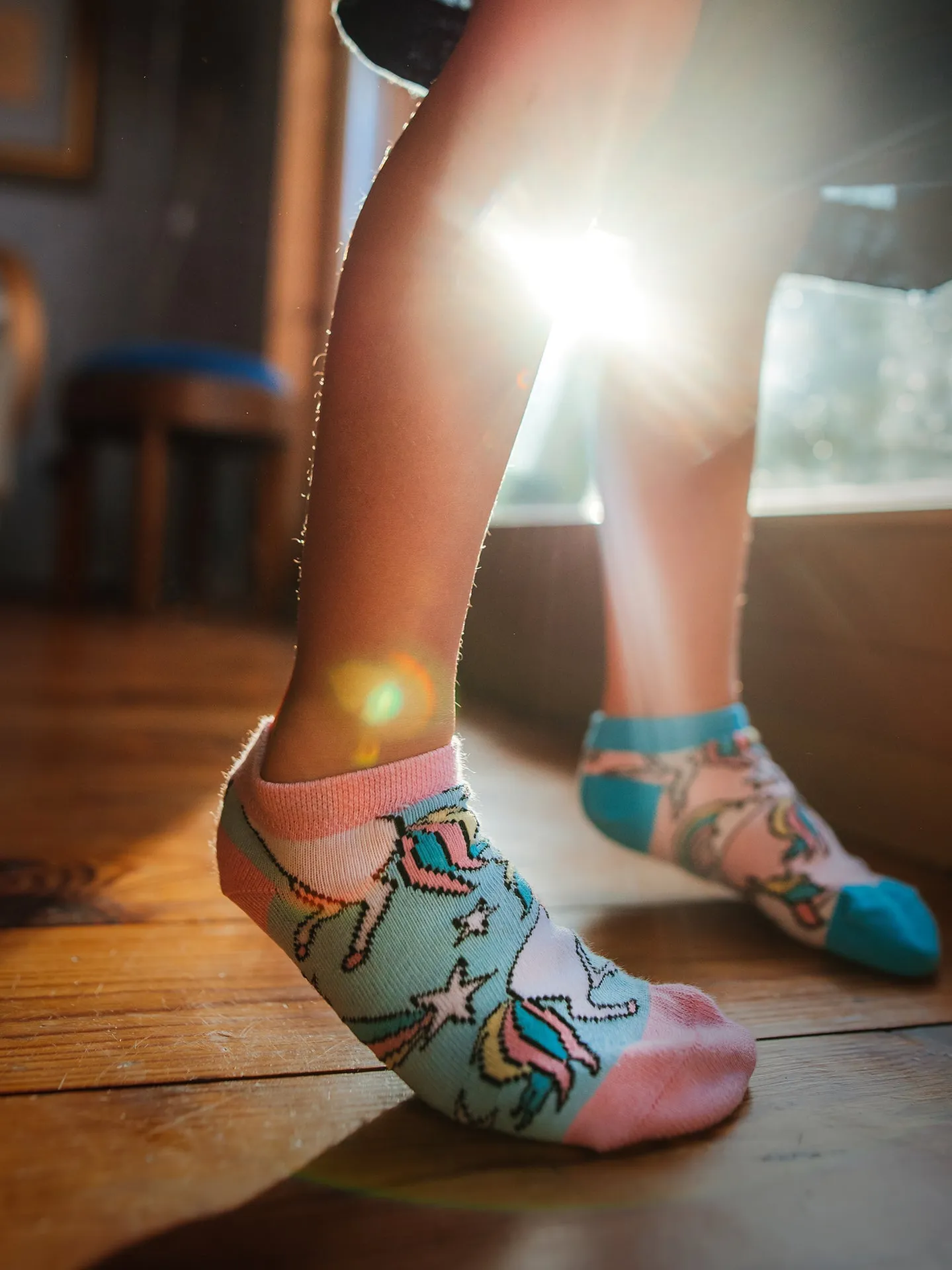 Lustige Knöchelsocken für Kinder Regenbogen-Einhorn - Image 3