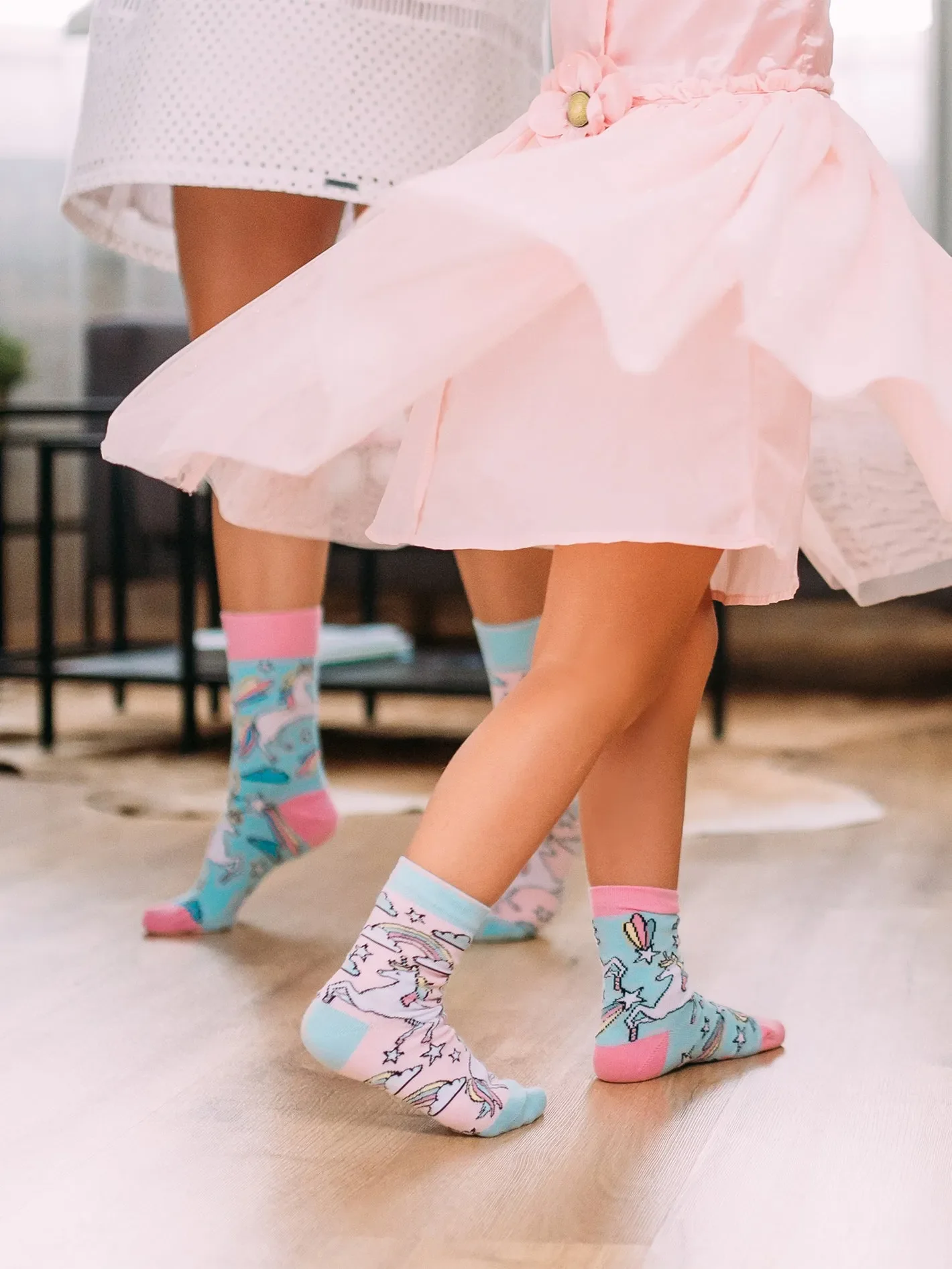 Lustige Kindersocken Regenbogen-Einhorn - Image 4