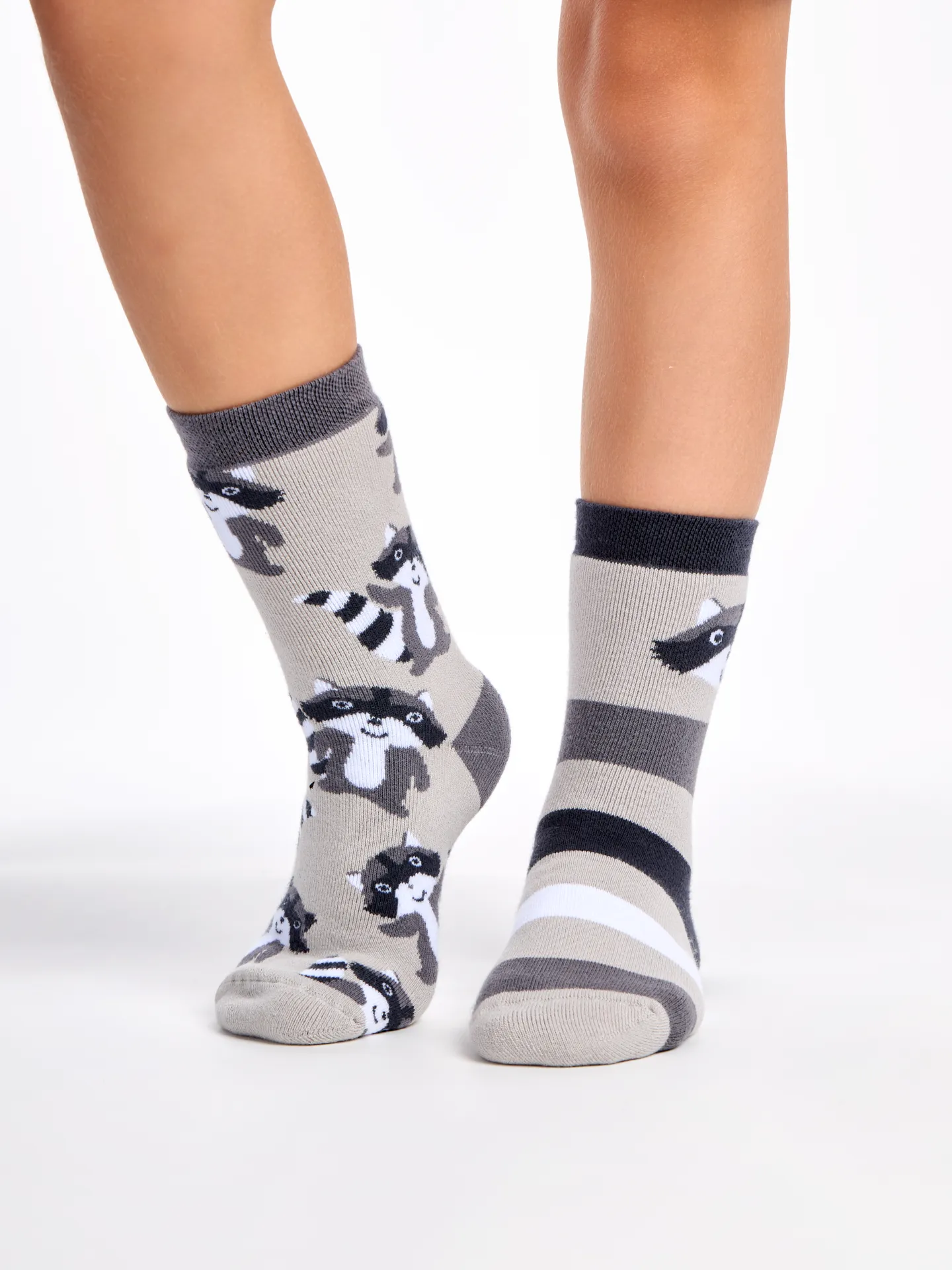 Lustige warme Socken für Kinder Glücklicher Waschbär - Image 2