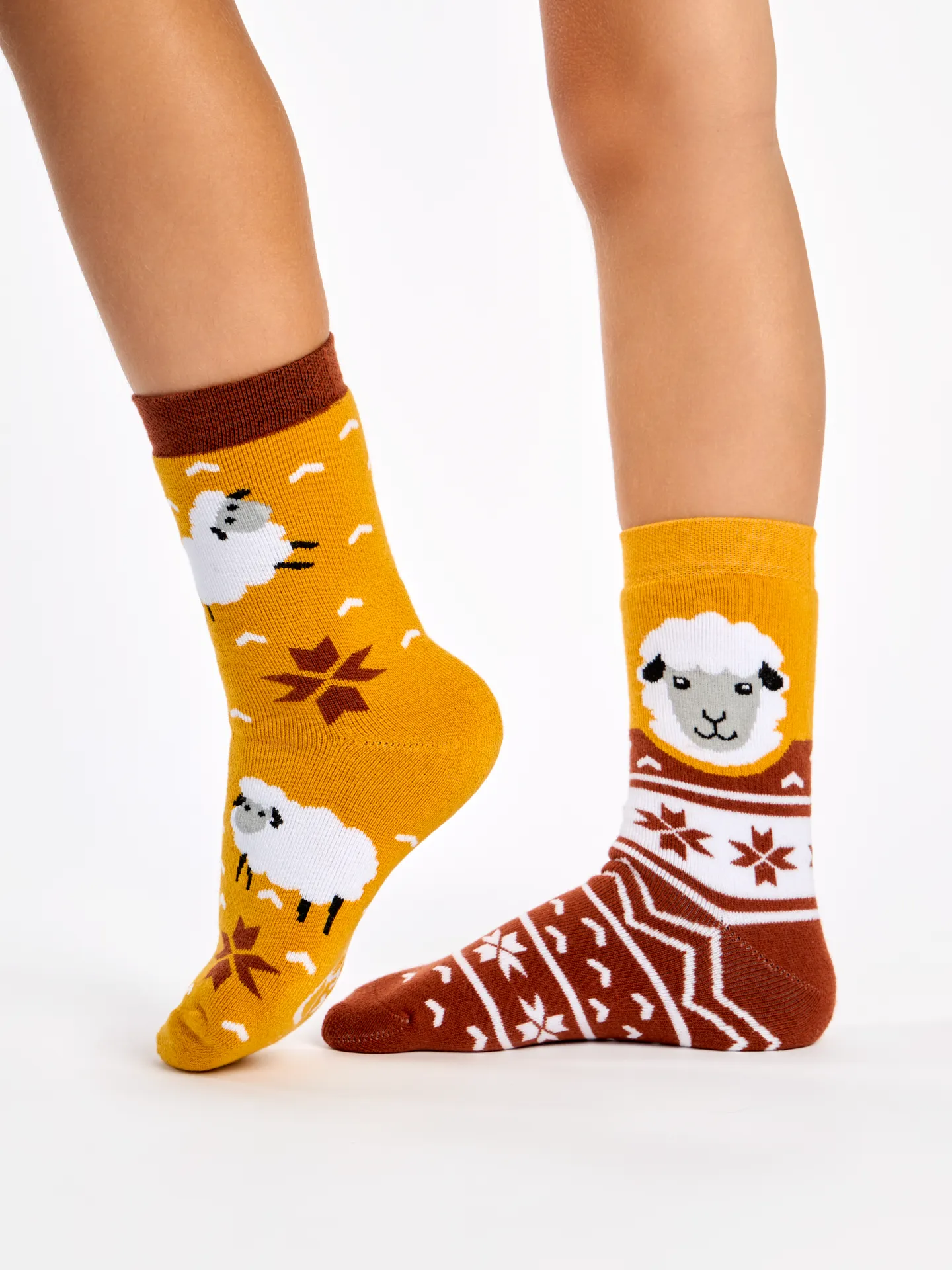 Lustige warme Socken für Kinder Schaf im Pullover - Image 3