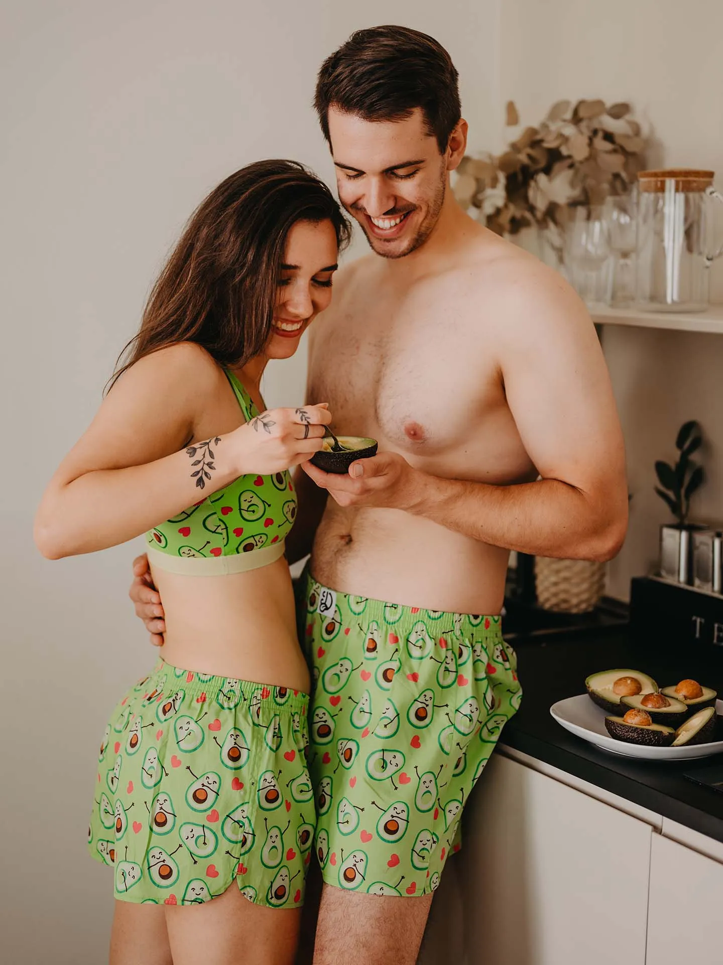 Lustige Shorts für Männer Avocado - Image 6