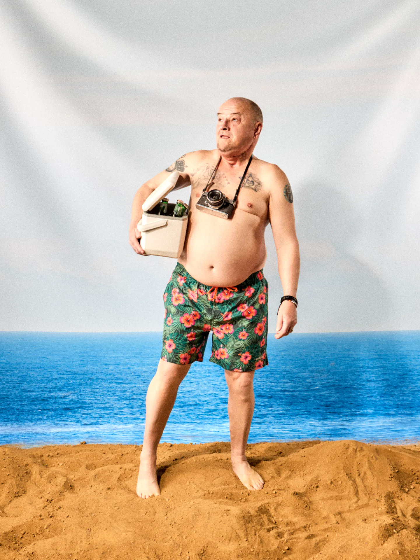 Lustige Badeshorts für Männer Hibiskus - Image 3