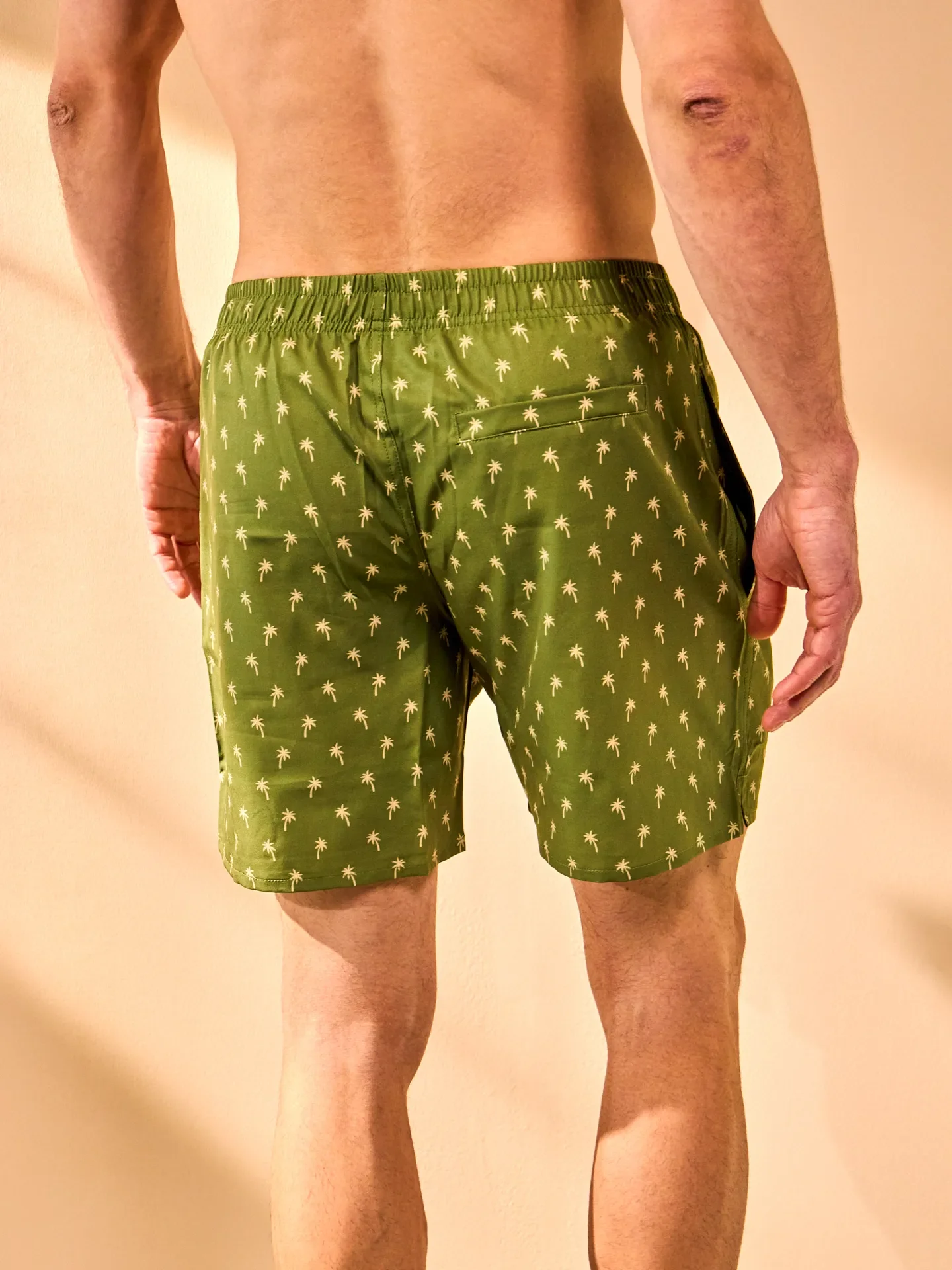 Lustige Badeshorts für Männer Palmen - Image 4