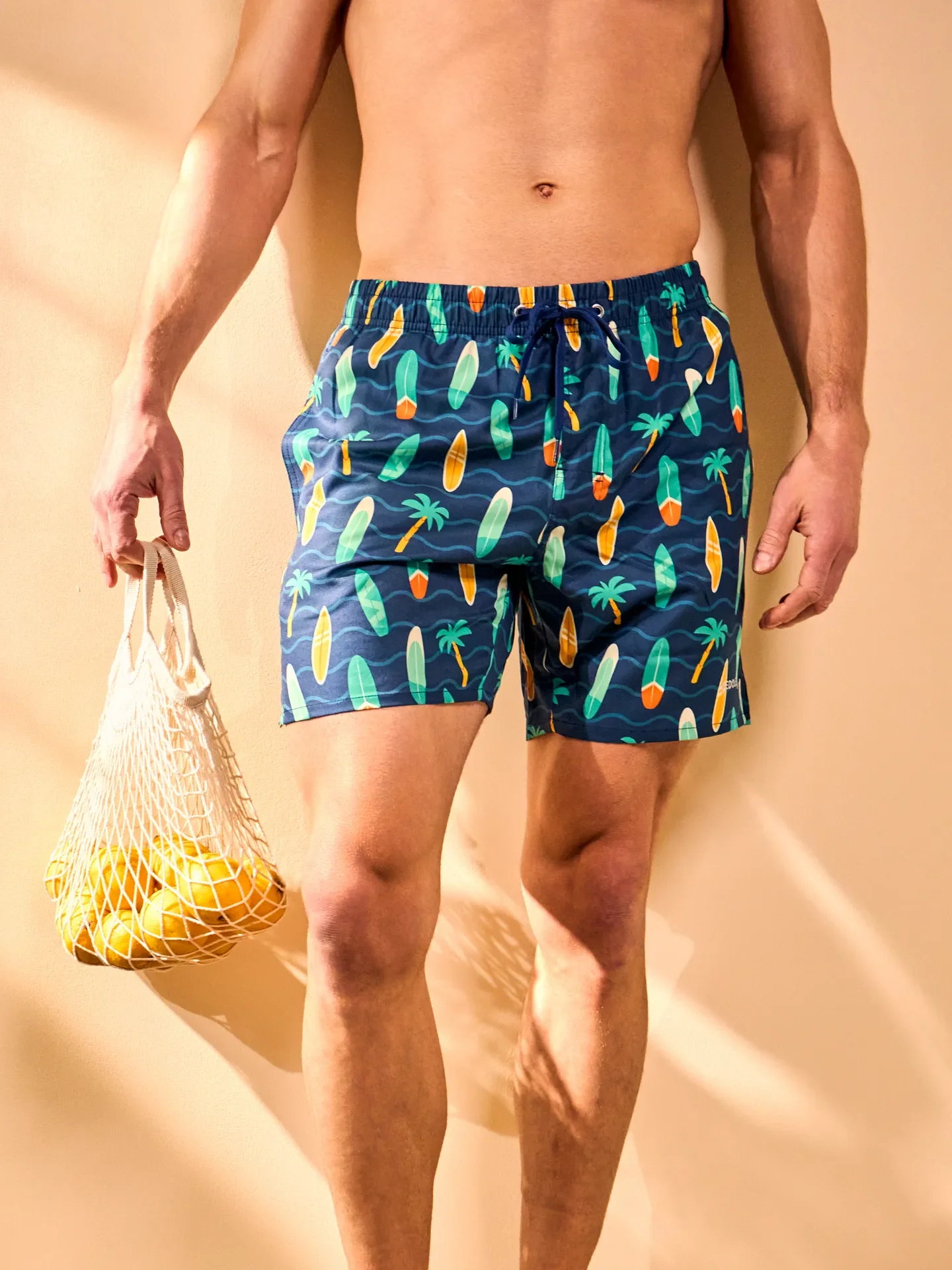 Lustige Badeshorts für Männer Surfer - Image 4
