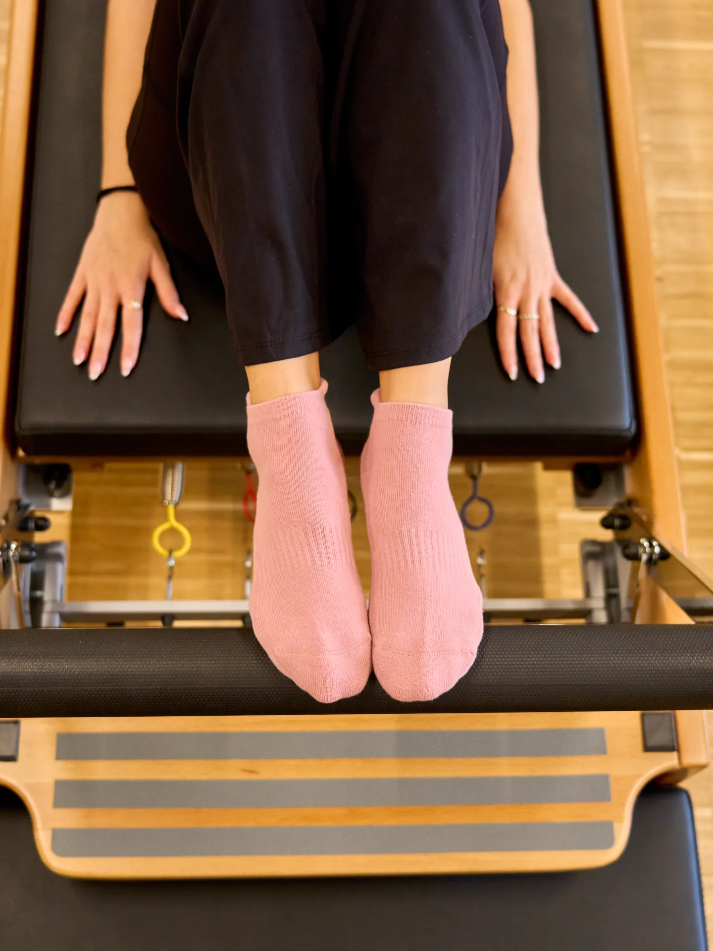 Alte Rose Pilates- & Yoga-Socken - Image 2