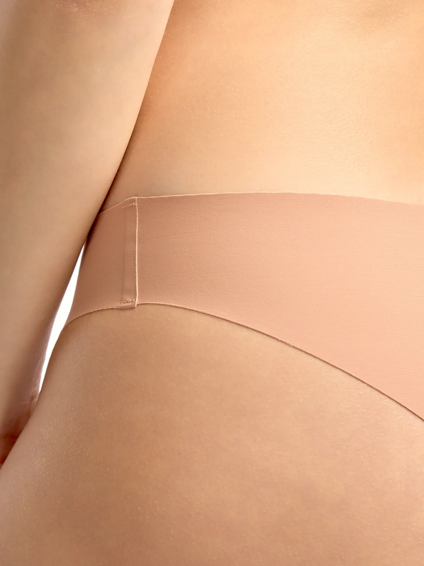 Puderbraune nahtlose Höschen für Damen - Image 5
