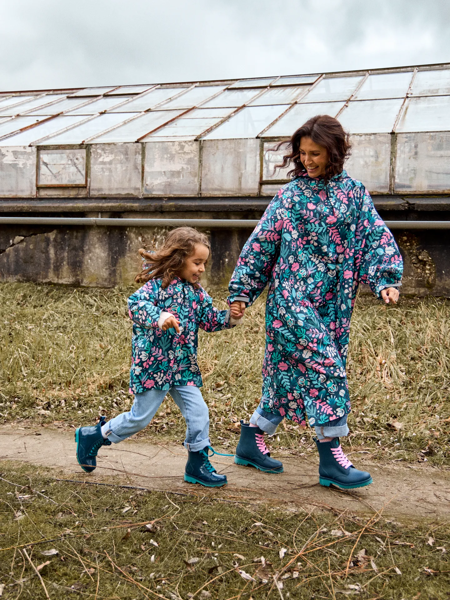 Smaragdblaue Regenstiefel für Frauen - Image 9
