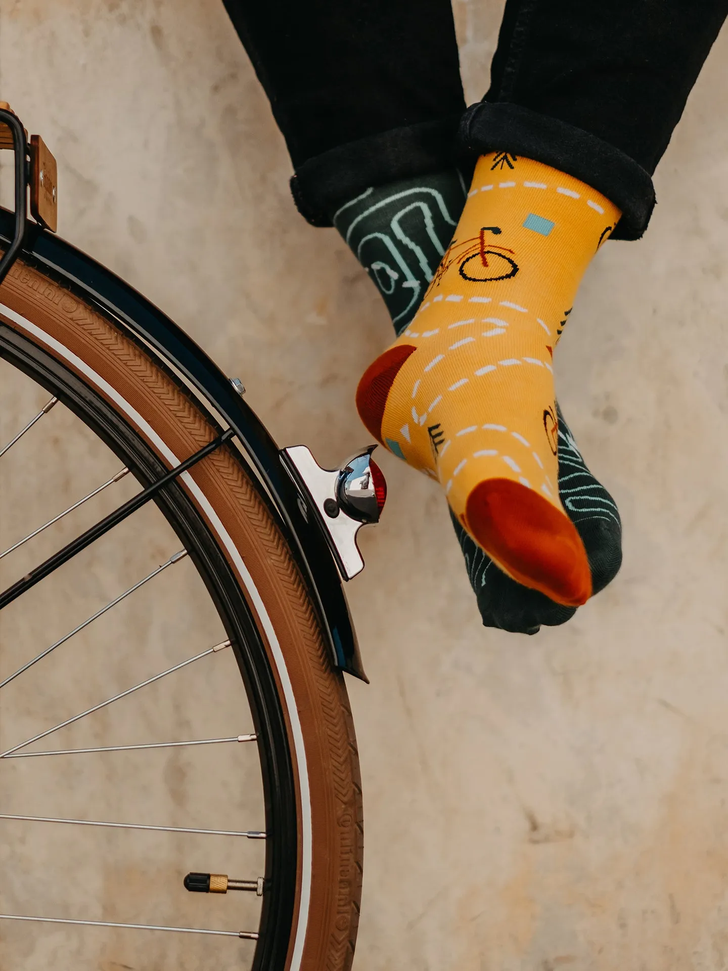 Lustige Socken Auf der Strecke - Image 5