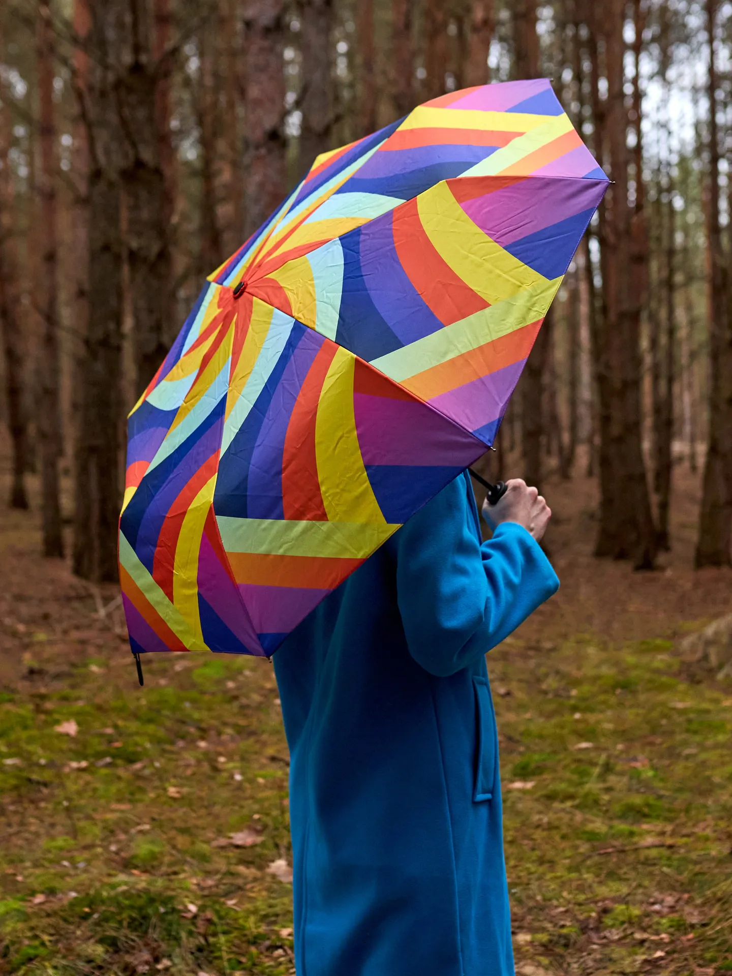 Lustiger Regenschirm Regenbogenfarben - Image 7