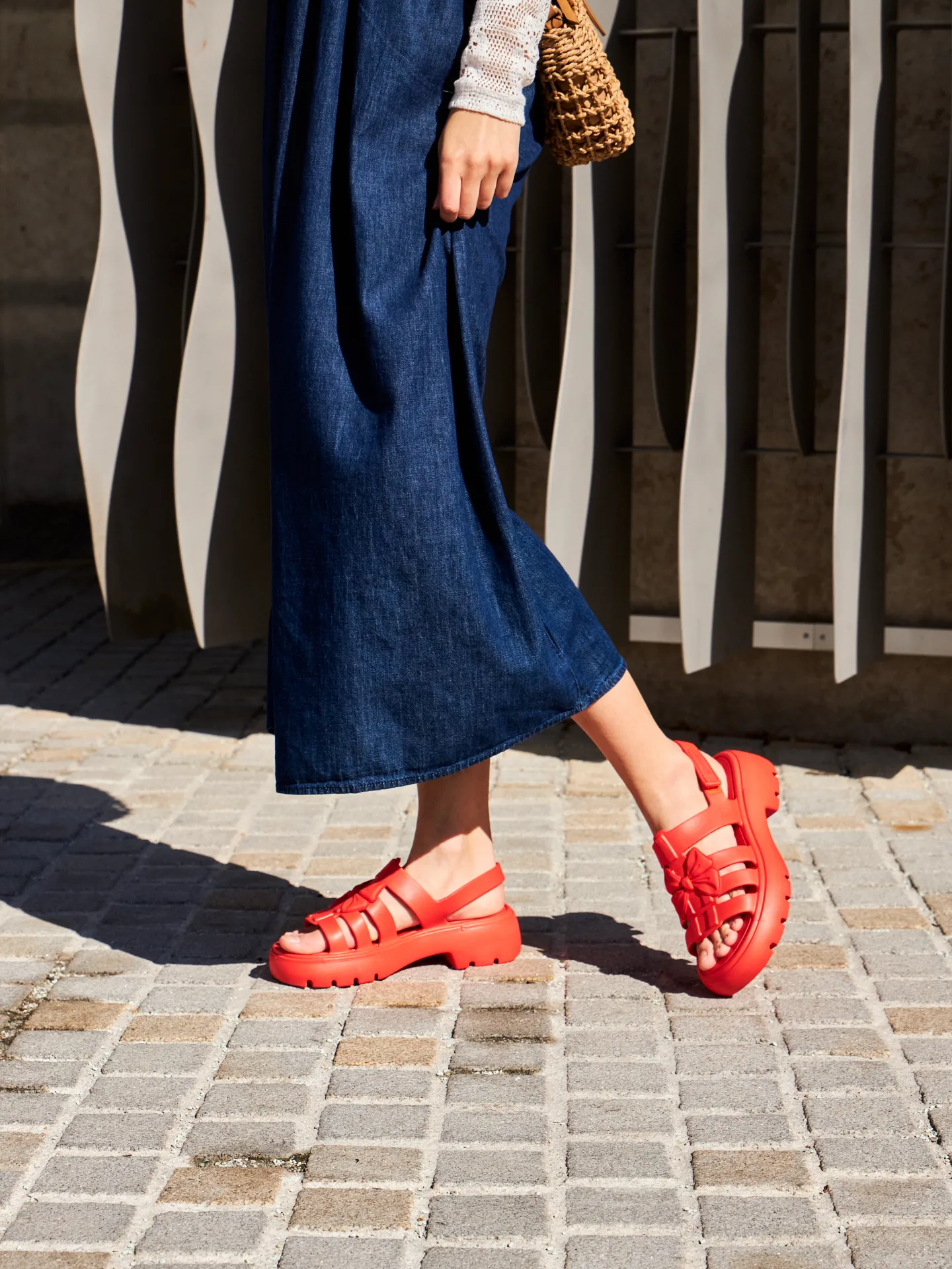 Lebendiges Rot Eva Fisherman Sandalen für Damen - Image 5