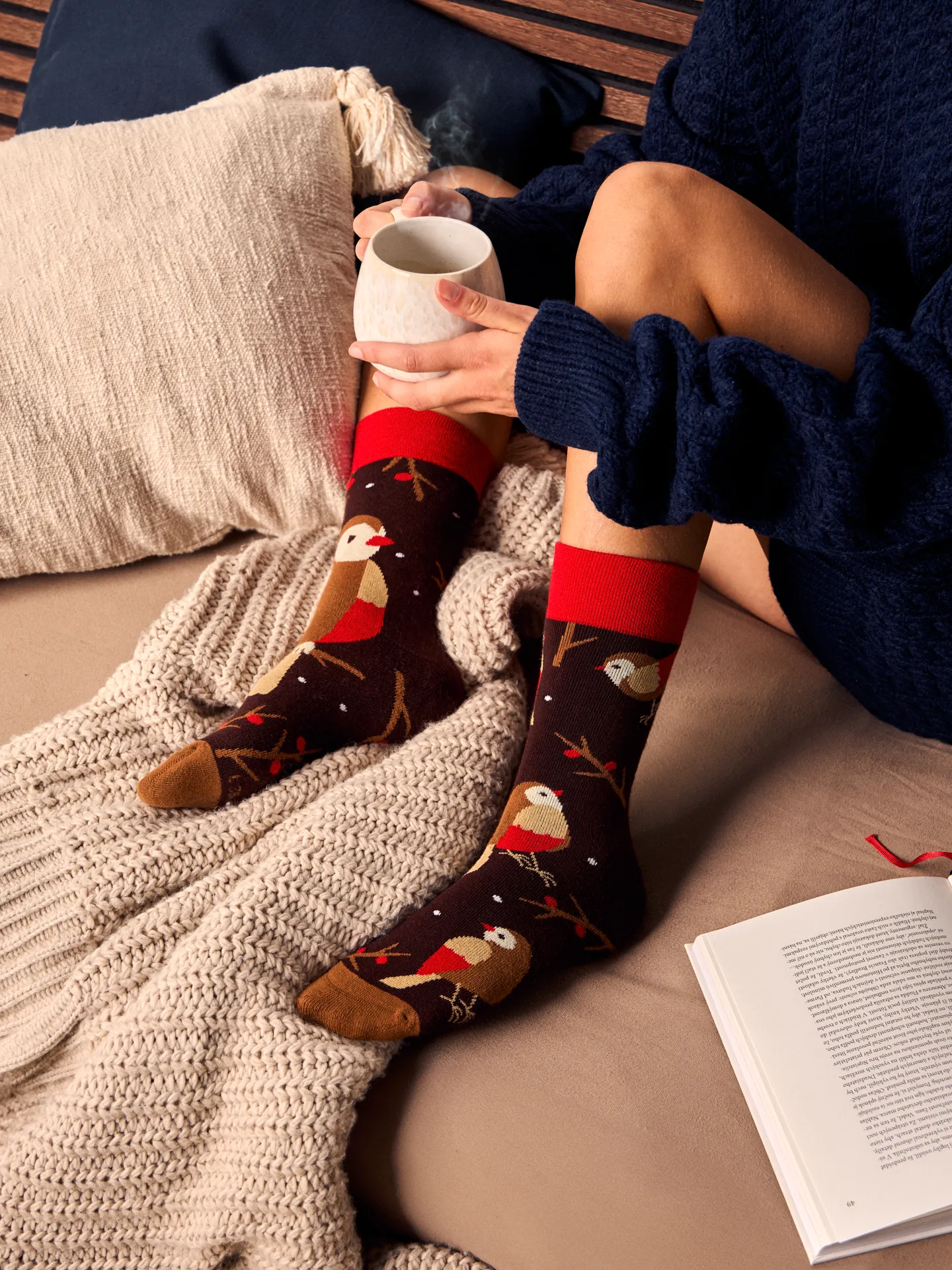 Lustige warme Socken Vogel auf einem Ast - Image 4