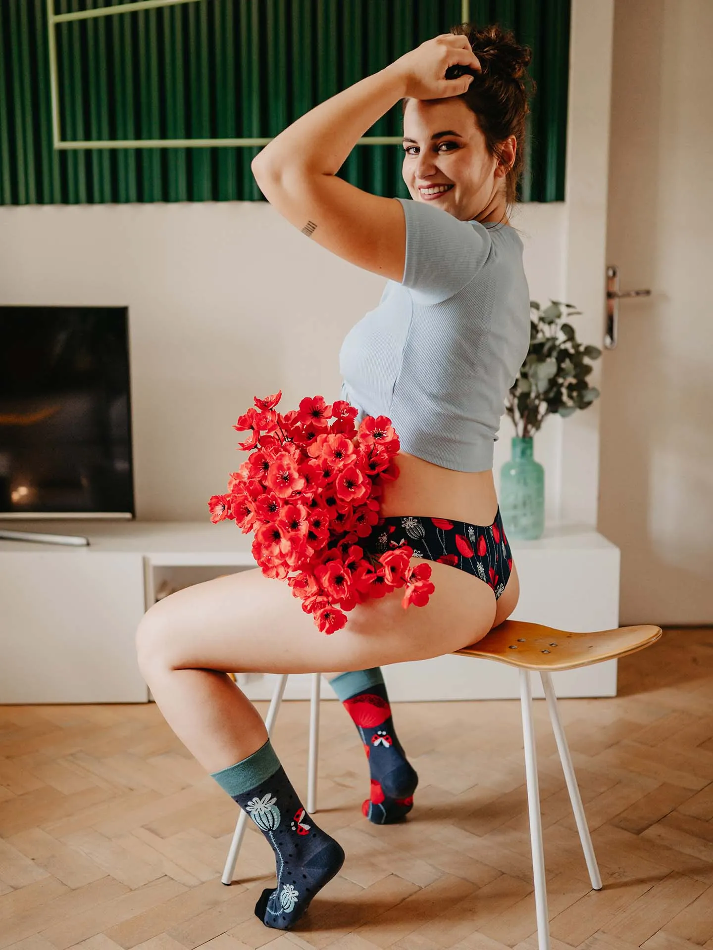 Lustige Socken Marienkäfer und Mohnblumen - Image 6